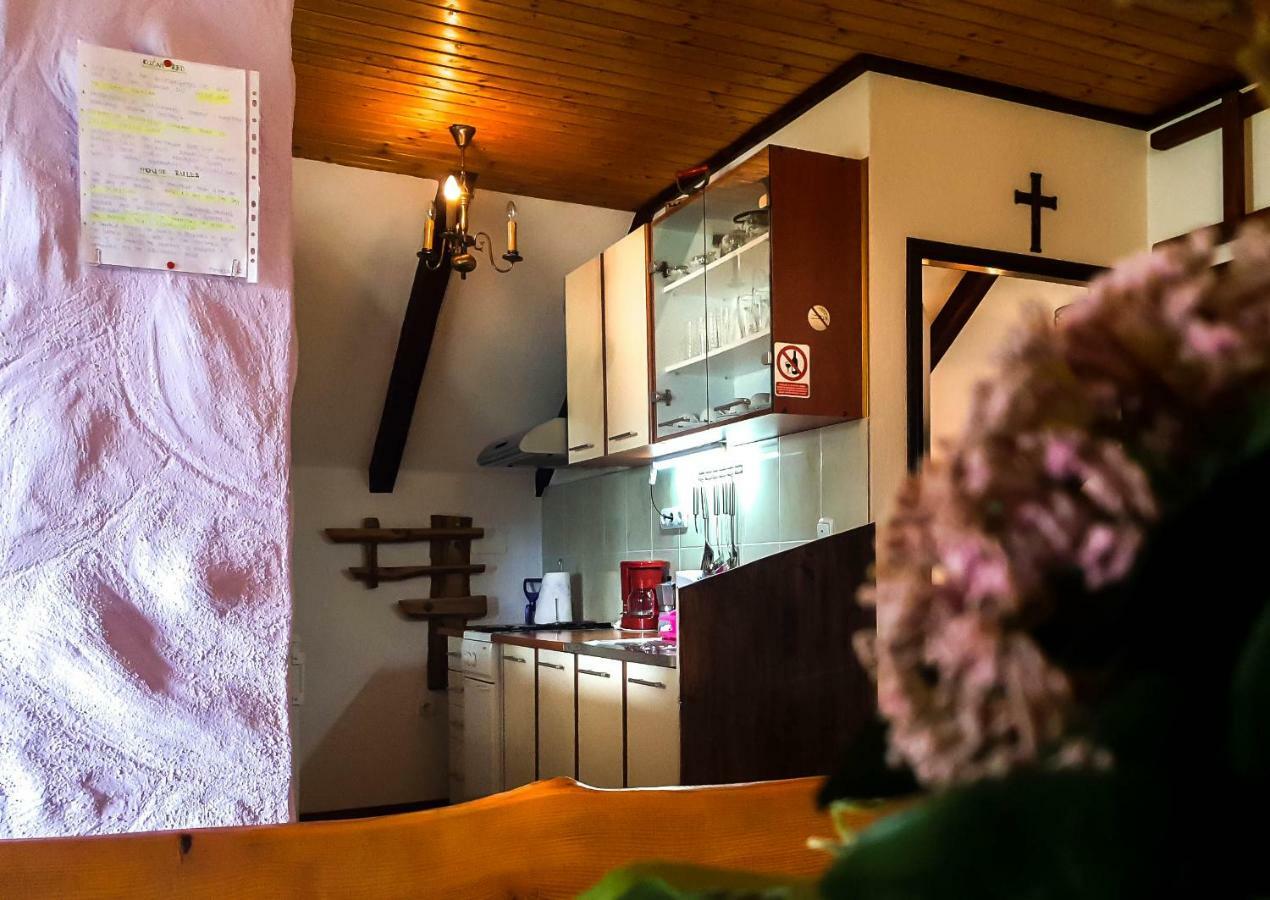 Apartment Franciska Rakovica Eksteriør bilde