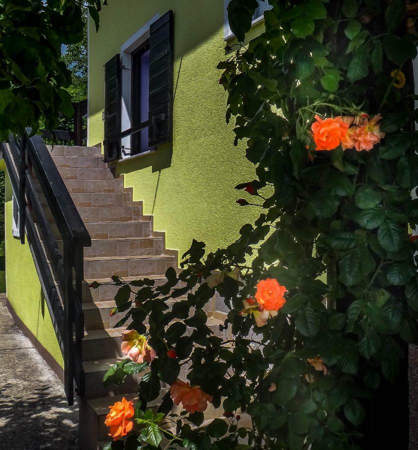 Apartment Franciska Rakovica Eksteriør bilde